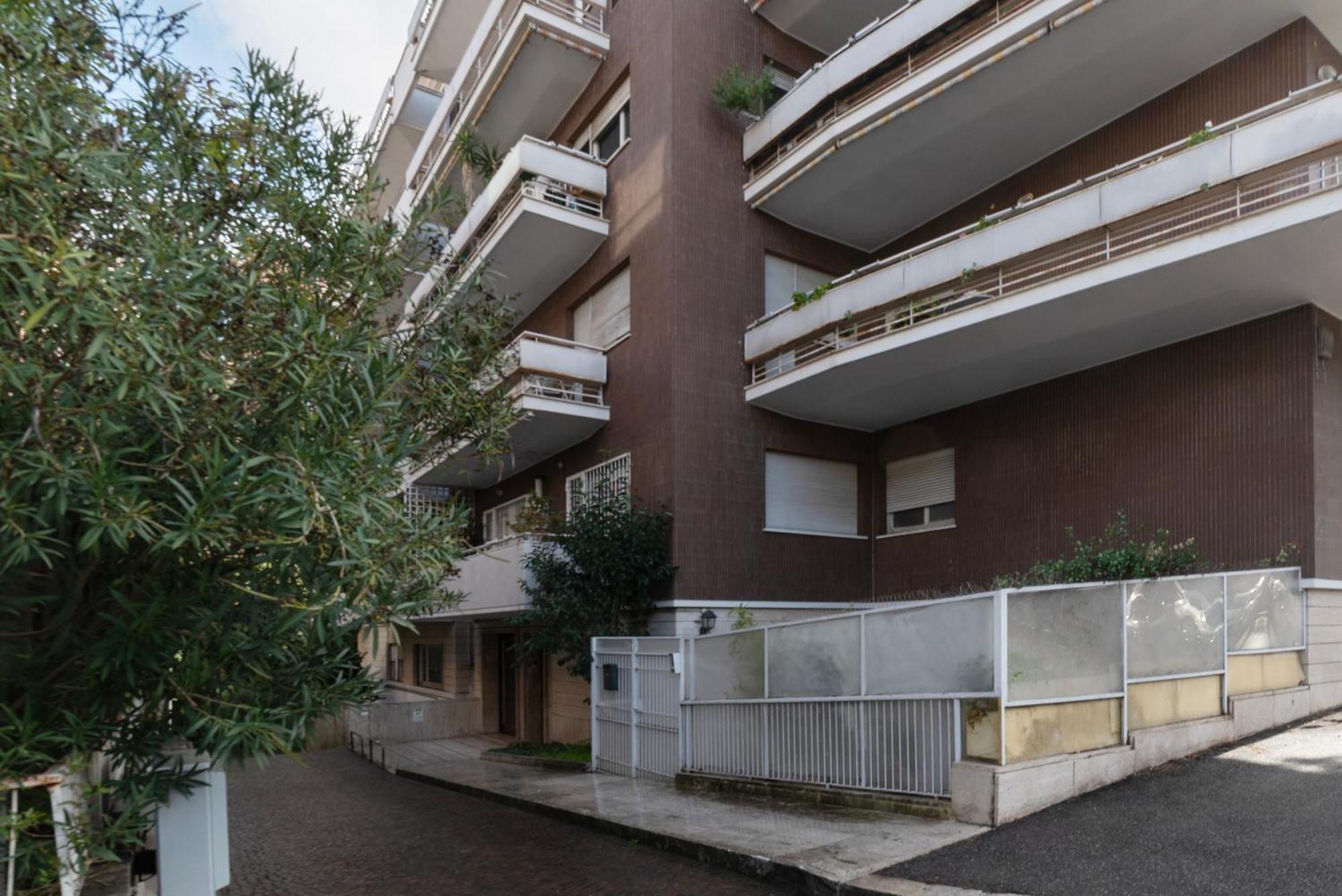 San Pietro Terrace Apartment Rom Exteriör bild